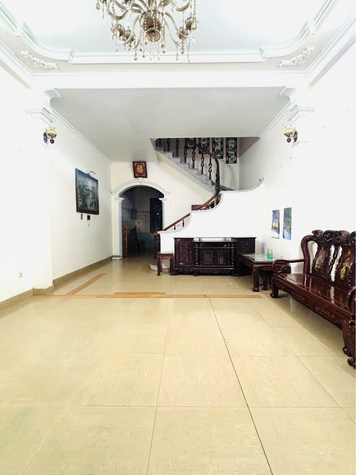 Nhà cho thuê 3 tầng tại Đô Thị Trần Lãm, Thái Bình - Full đồ đạc chỉ 8 triệu!