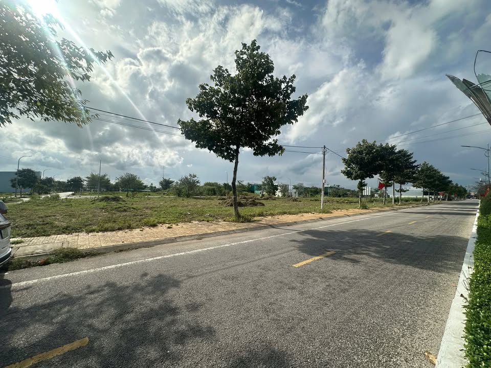 Đất thổ cư mặt tiền đường 2/9, Thoại Sơn 175m² - Đầu tư sinh lời ngay!