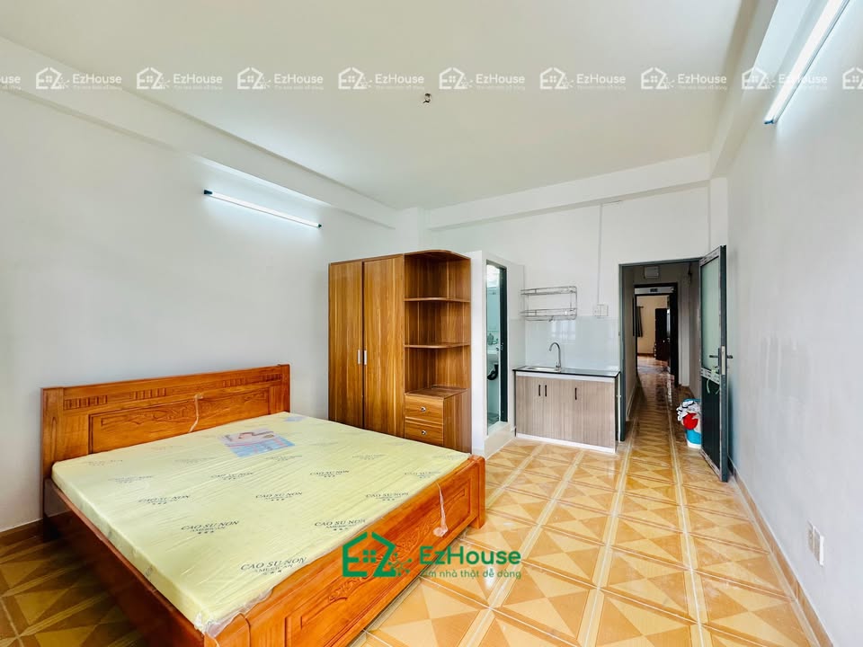 Căn hộ cho thuê tại đường 44, phường 10, quận 6 - Nội thất cơ bản, thoáng đãng!