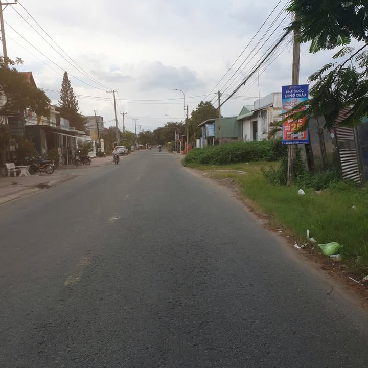 Đất thổ cư hẻm Nguyễn Cửu Vân, Tân An 150m² giá 1.7 tỷ - Cơ hội đầu tư hấp dẫn!