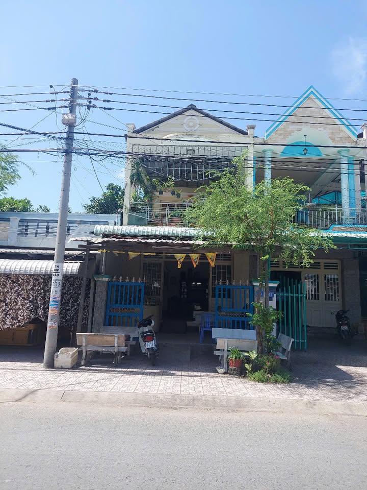 Bán nhà mặt tiền đường Nguyễn Tri Phương, Châu Đốc, 246,3m² - Đầu tư sinh lời ngay!