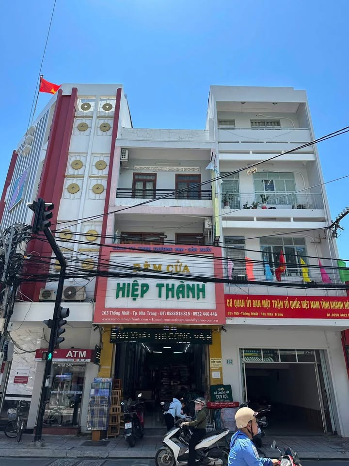 Nhà 4 tầng mặt tiền đường Thống Nhất Nha Trang 99.6m² giá 20 tỷ - Kinh doanh sinh lời