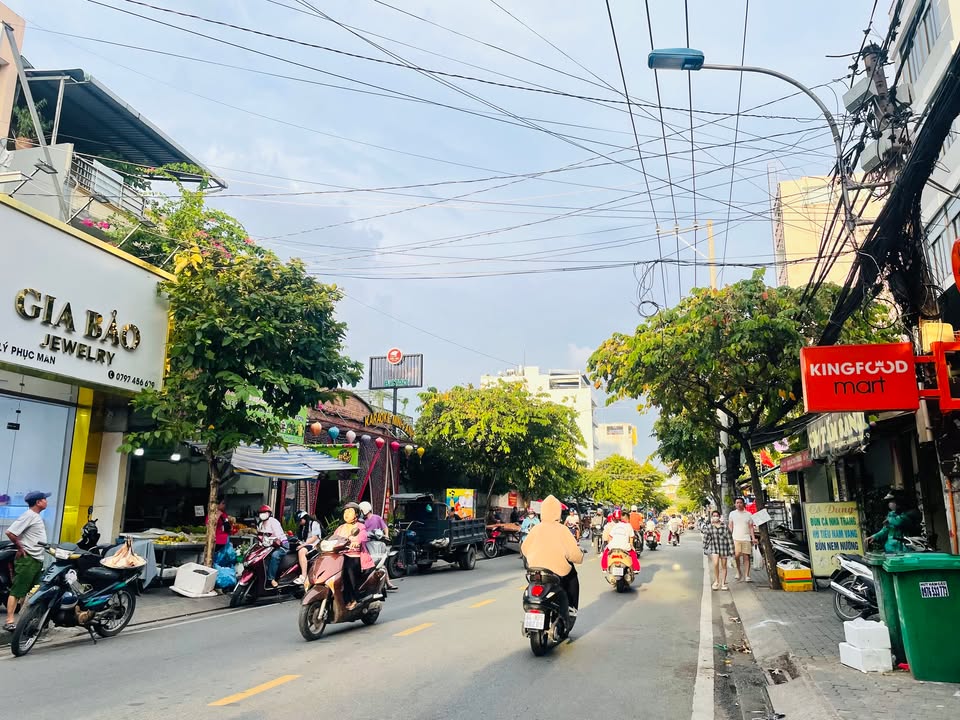 Nhà riêng 80m² đường Huỳnh Tấn Phát, Q7 - Chính chủ bán gấp, giá chỉ 5 tỷ!