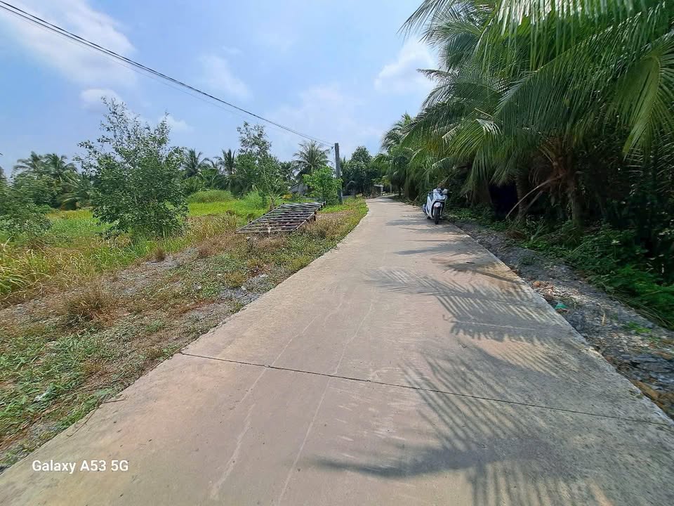 Đất thổ cư Lương Hòa, Bến Lức 216m² giá 1.3 tỷ - Sổ đỏ chính chủ, thương lượng tốt!