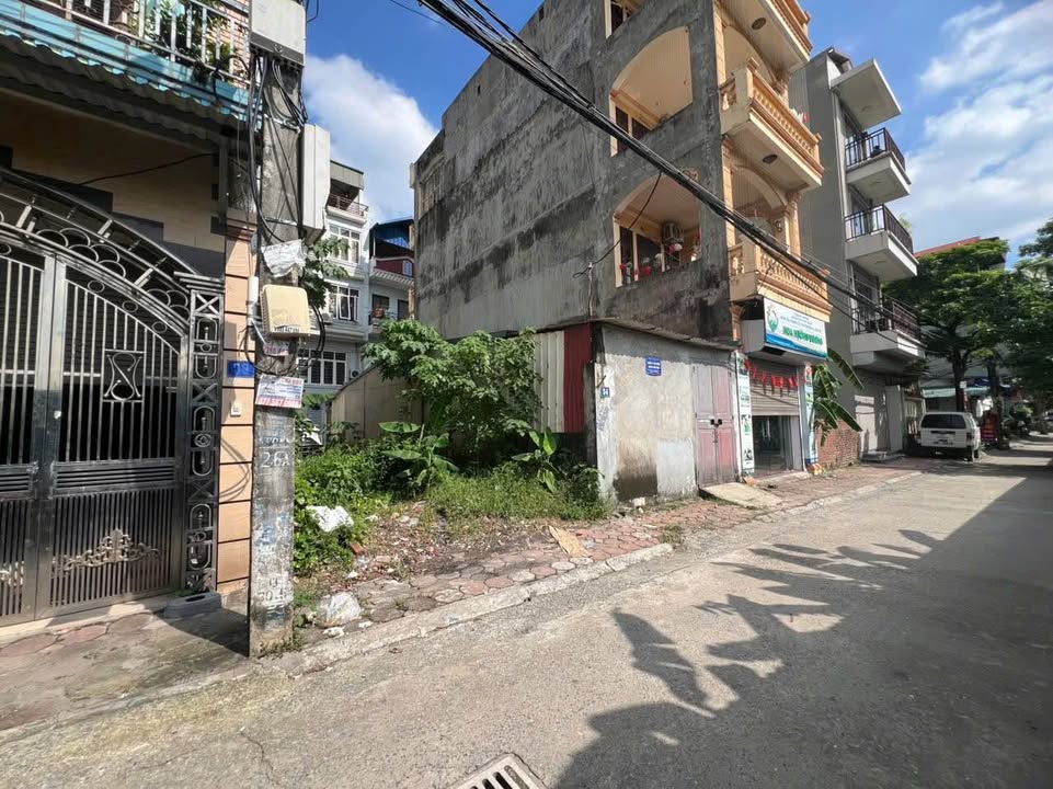 Đất nền Thạch Bàn 68m² giá thỏa thuận - Kinh doanh đắc địa, sổ đỏ chính chủ!