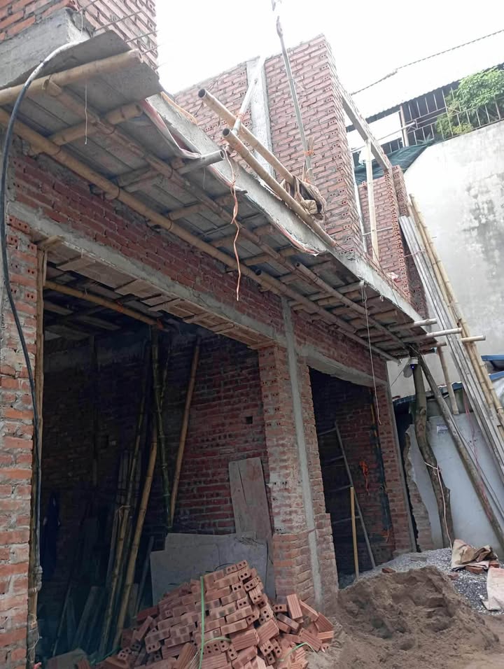 Nhà 3 tầng Mạc Thị Bưởi, 45m² giá 2.7 tỷ - Cơ hội sở hữu nhà chính chủ!