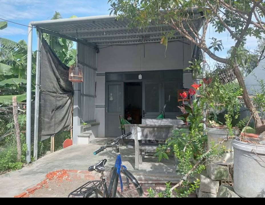 Nhà bán gấp tại Phước Hiệp, Tuy Phước 144m² chỉ 580 triệu - Đường ô tô thuận lợi!