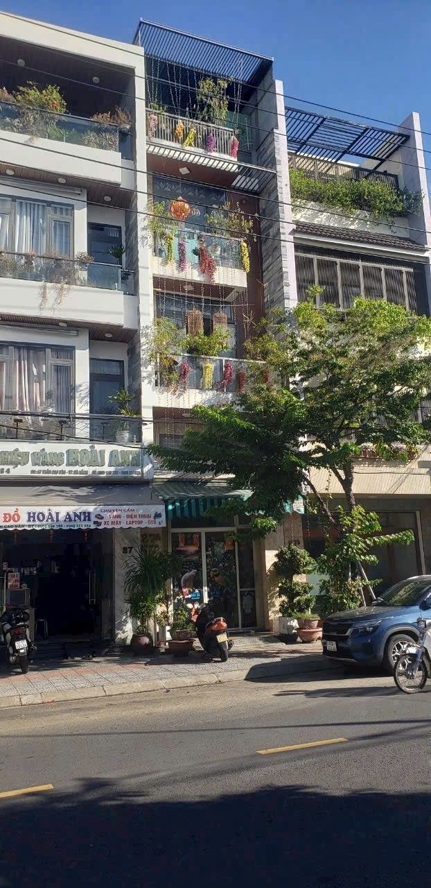 Bán nhà 4 tầng mặt tiền Trần Cao Vân, Đà Nẵng, 50m² - Đầu tư sinh lời lý tưởng!