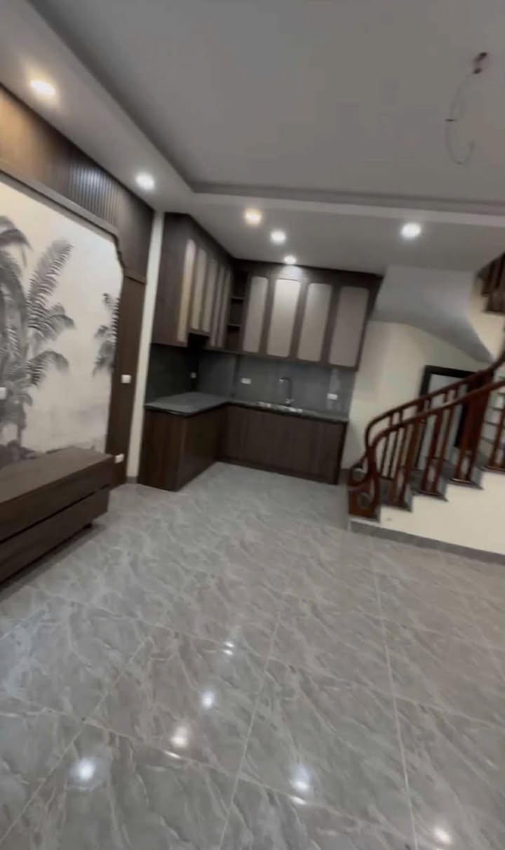 Nhà nguyên căn 5 tầng tại Đồng Nhân, Hà Đông - Giá 7 triệu/tháng, đầy đủ nội thất