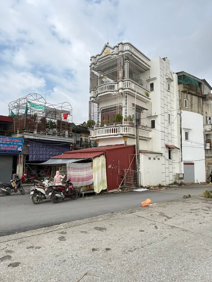 Nhà phố Minh Lộc 32m² giá 4 tỷ - Đầu tư sinh lời ngay trung tâm!