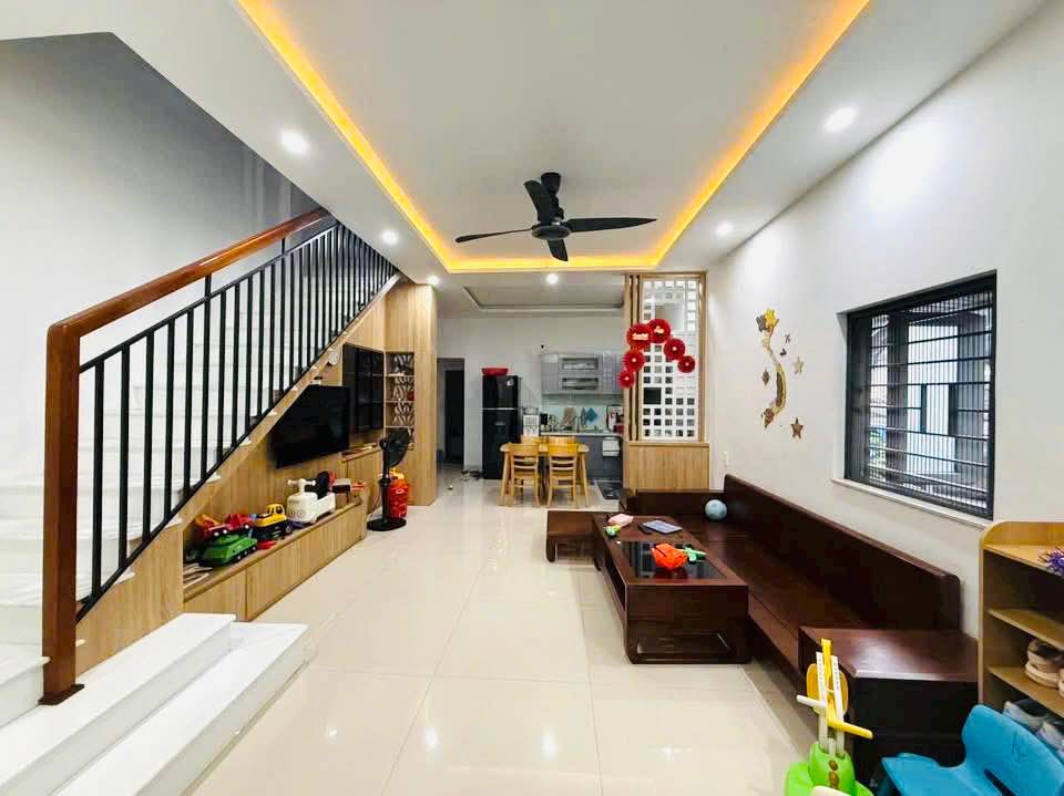 Nhà 2 Tầng Mặt Tiền Đường Phần Lăng - Thanh Khê 58m² giá 5.8 tỷ - Đẹp như mới!
