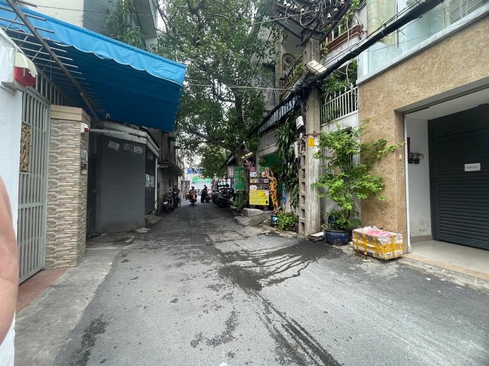 Nhà riêng Bình Thạnh 106m² giá 13.8 tỷ - Hẻm xe hơi thông, gần Đại học Ngoại thương!