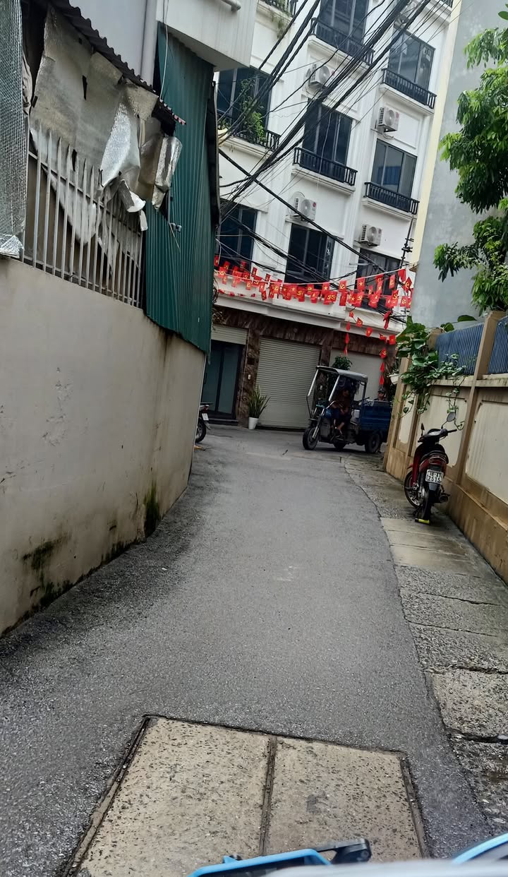 Đất thổ cư An Dương Vương Tây Hồ 35m² giá 6.5 tỷ - Vị trí đắc địa, đầu tư sinh lời!