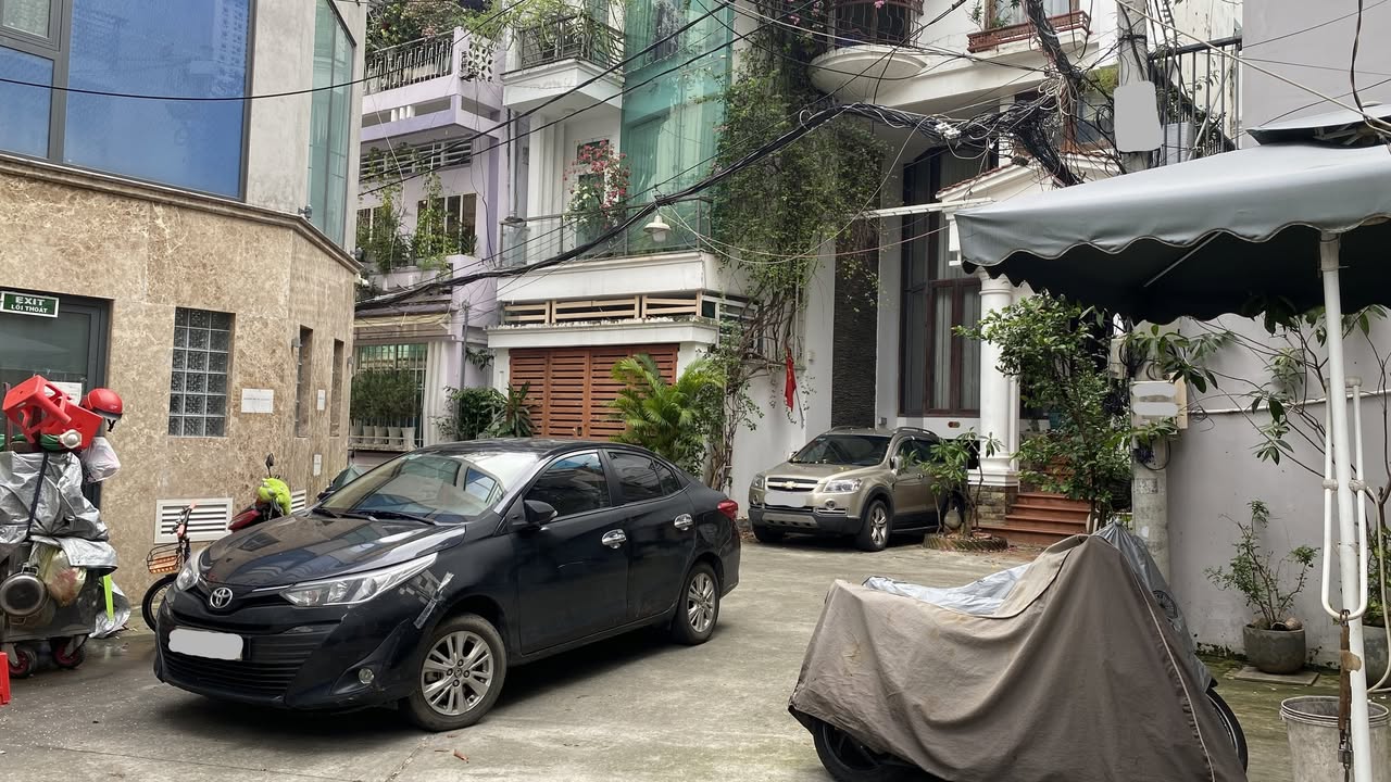 Nhà riêng Nguyễn Bỉnh Khiêm Q1 16m² giá 4 tỷ - Sổ hồng chính chủ, gần Thảo Cầm Viên!