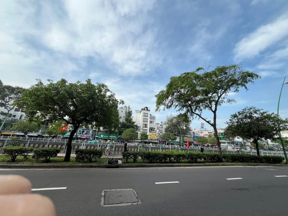 FrontHouse đường Trường Sa, quận 1, 46m² giá 7.84 tỷ - Nhà đẹp chính chủ, giao dịch nhanh!