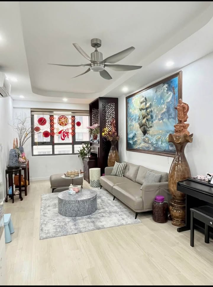 Căn hộ 75m² tại Khu đô thị Giao Lưu, quận Bắc Từ Liêm, giá 40 tỷ - Sẵn sàng giao dịch ngay!