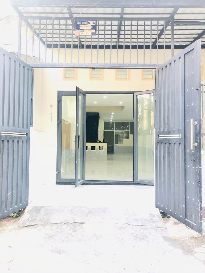 Nhà chính chủ P2 Quận 5, 350m² giá 20.5 tỷ - Thương lượng ngay!