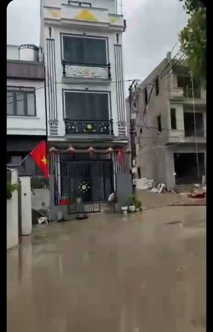 Đất nở hậu Ngõ Bà Mít, Hạ Long 89m² giá 1.9 tỷ - Tiềm năng đầu tư cao!