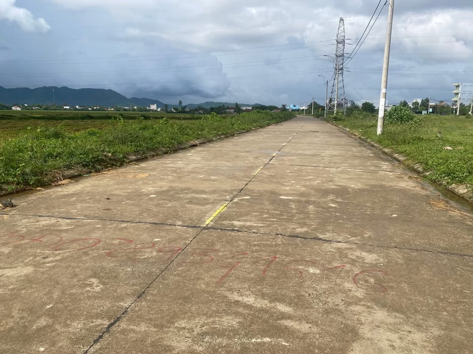 Đất nền dự án Tuy Hòa Phú Yên 120m² giá 1.25 tỷ - Cần bán gấp!