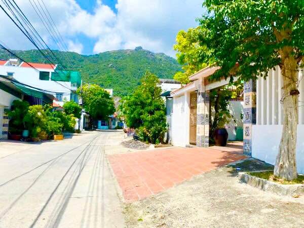 Lô đất 266m² đường Hoàng Minh Thảo, Nha Trang - Giá chỉ 3.59 tỷ!