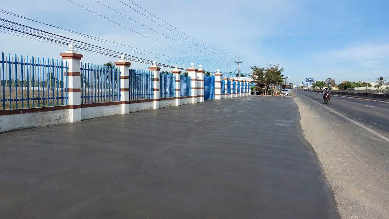 Đất mặt tiền Quốc lộ 1A, Hàm Mỹ 5700m² giá 28.5 tỷ - Đầu tư sinh lời tuyệt vời!