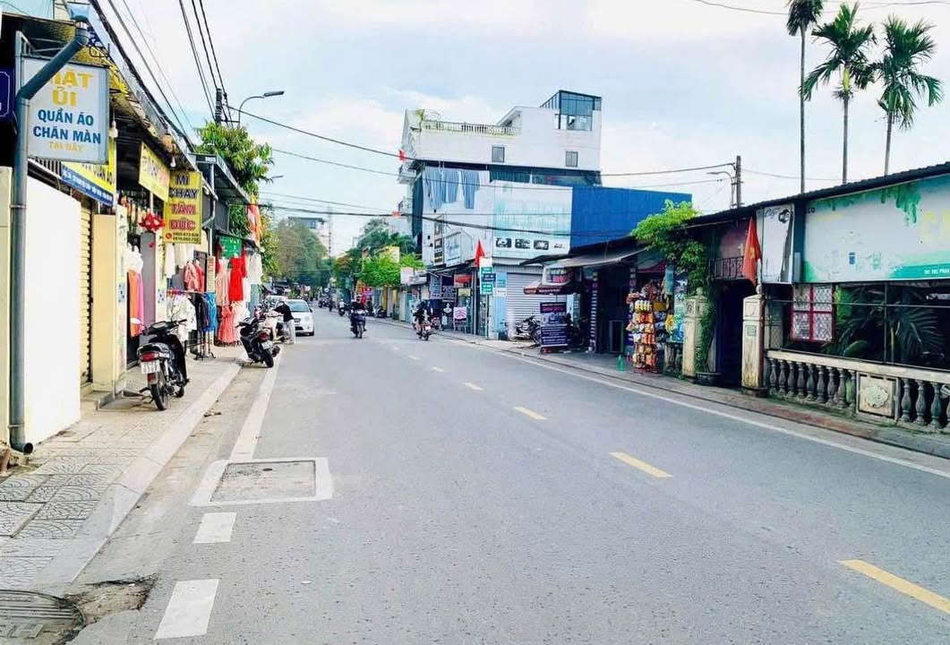 Mặt tiền kinh doanh đường Phan Bội Châu, Huế 175m² giá 8,2 tỷ - Đầu tư sinh lời ngay!