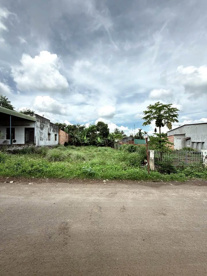 Đất mặt tiền Krong A, Tân An 160m² giá 2.05 tỷ - Đầu tư sinh lời ngay!