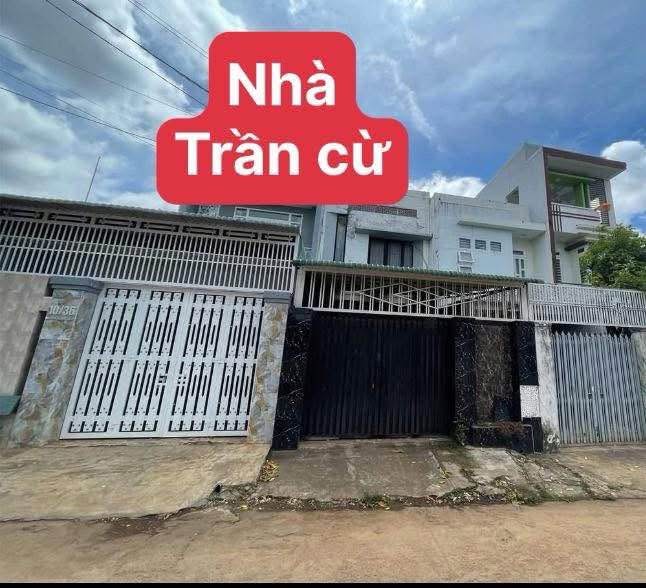 Nhà mặt tiền Trần Cừ, Buôn Ma Thuột 150m² giá 5.6 tỷ - Không thể bỏ lỡ!