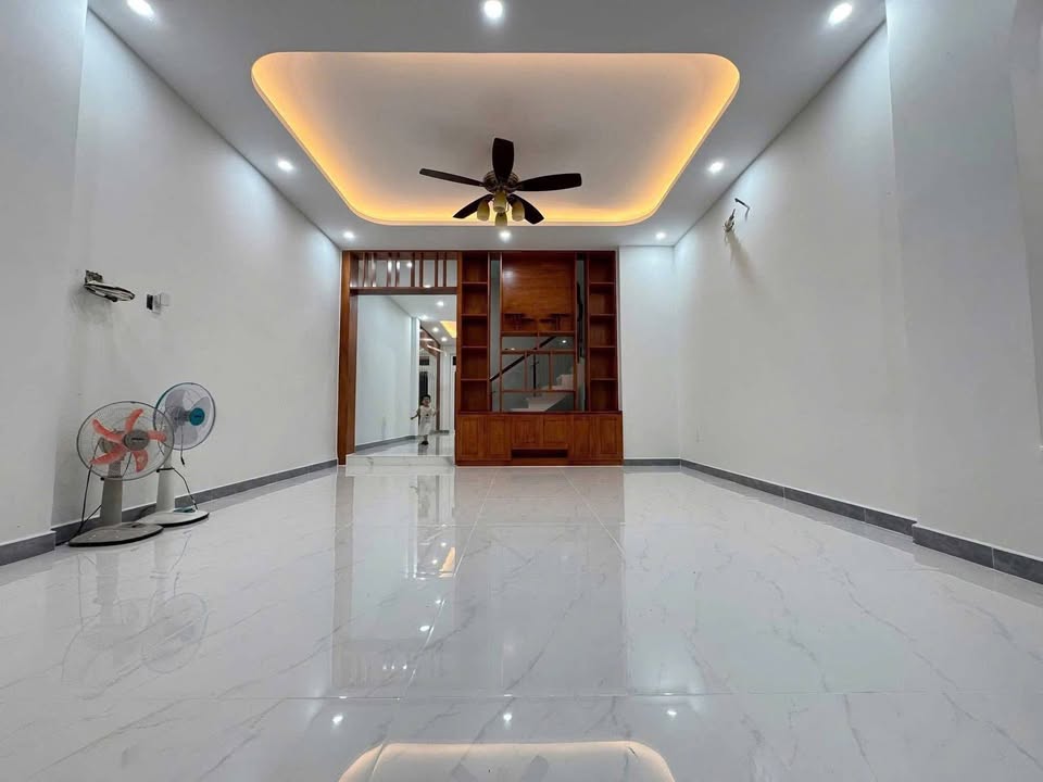 Nhà cho thuê Khu đô thị Phúc Đạt, Thủ Dầu Một 100m² giá 17 triệu - Nhà mới, tiện nghi hiện đại!