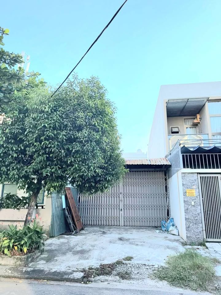 Đất Bàu Vàng 5, Liên Chiểu, Đà Nẵng 100m² giá 4.35 tỷ - Sổ hồng chính chủ!