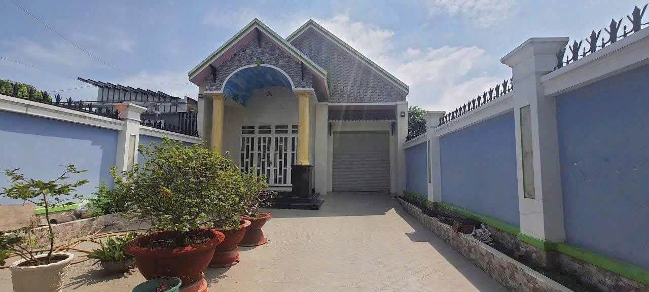 Biệt thự mái thái Vĩnh Cửu 275m² giá 5.5 tỷ - Không thể bỏ lỡ!