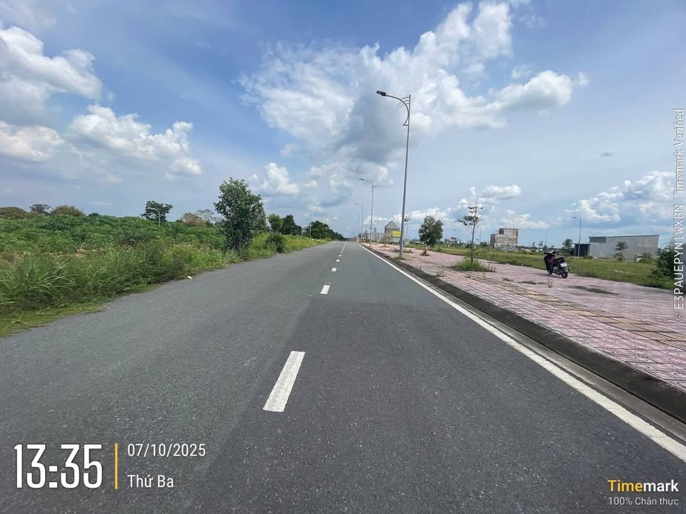 Đất nền Nhơn Trạch 90m² giá 2 tỷ - Mặt tiền đường 30m