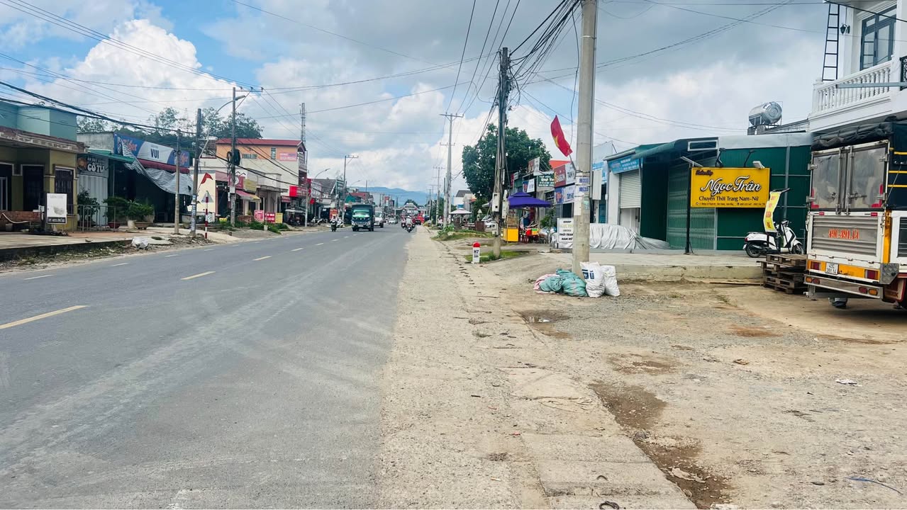 Đất thổ cư mặt tiền đường Đinh Tiên Hoàng, Đơn Dương 150m² - Đầu tư sinh lời!