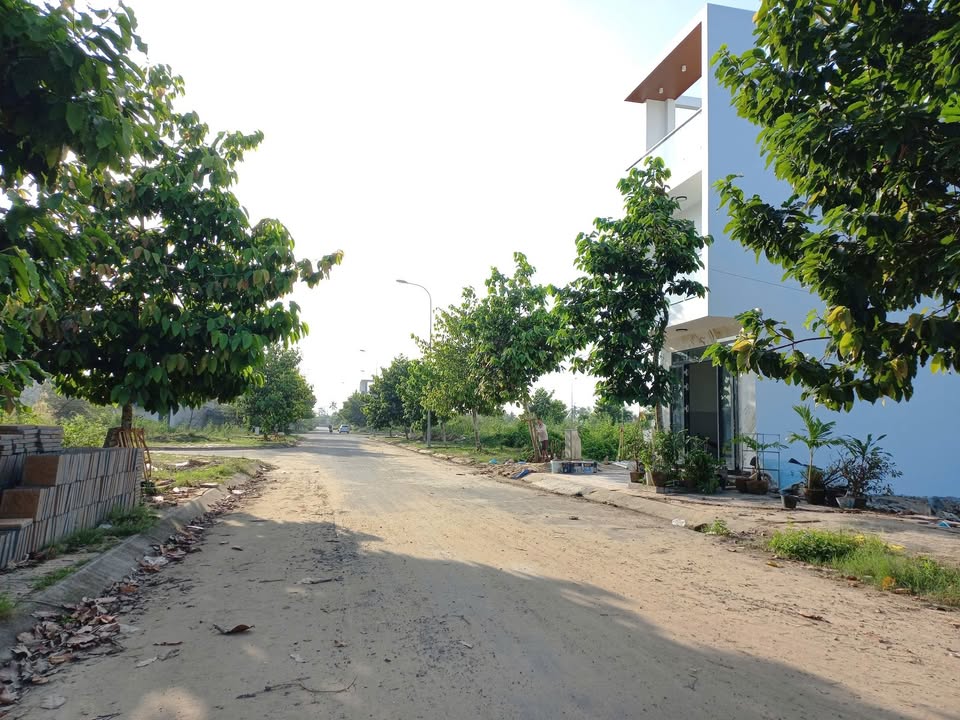 Đất nền đường B8 KDC Phú An, Cái Răng, 81m² - Vị trí đẹp, giá chỉ 2.3 tỷ!