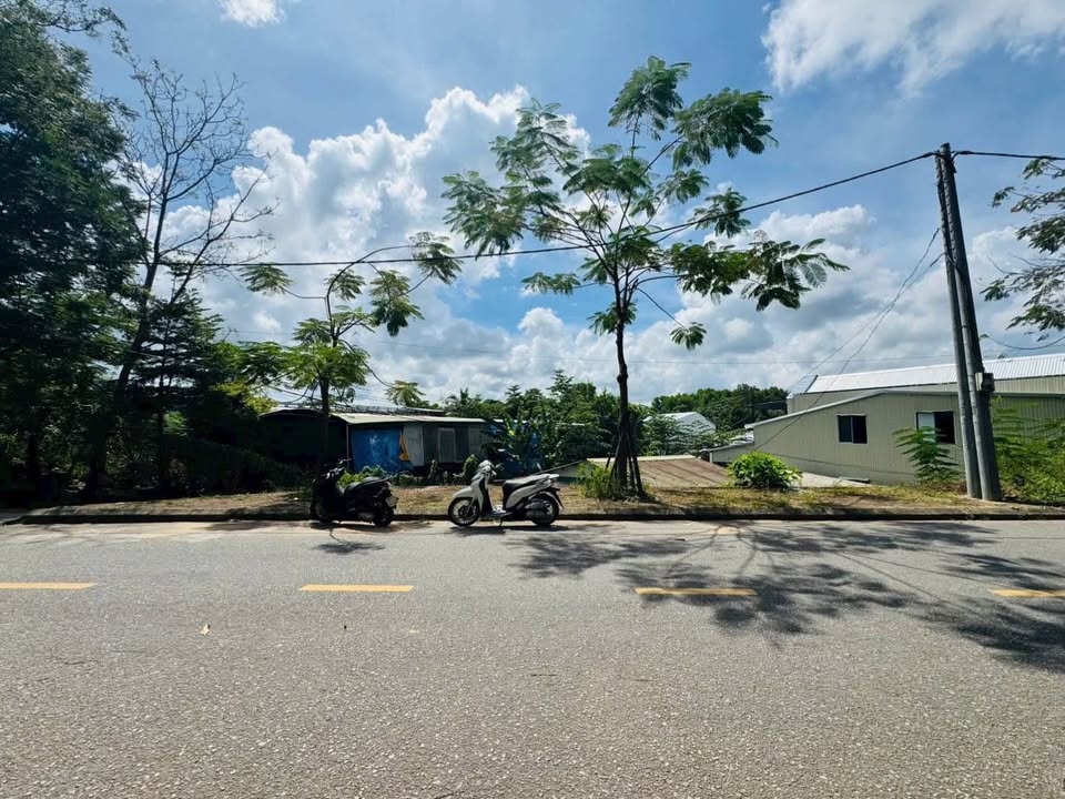 Đất 2 mặt tiền đường Cao Đình Độ, phường Trường An, 54,7m² - Vị trí đẹp, kinh doanh thuận lợi!