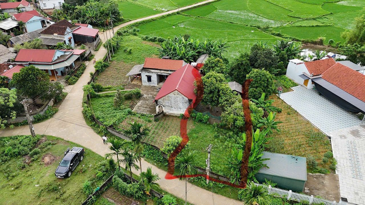 Đất nền 220m² tại Xóm Cốc, Võ Miếu, Thanh Sơn - Sổ hồng chính chủ, giá chỉ 500 triệu!