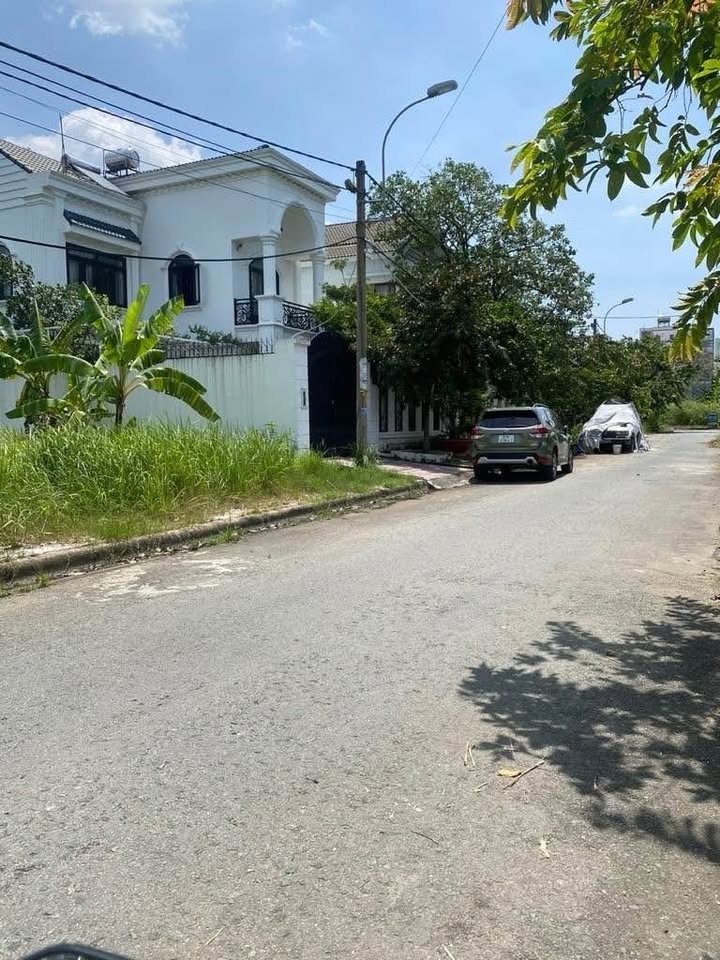 Đất nền Biệt Thự Cotec Phú Xuân Nhà Bè 200m² giá 9 tỷ - Sổ hồng riêng chính chủ!