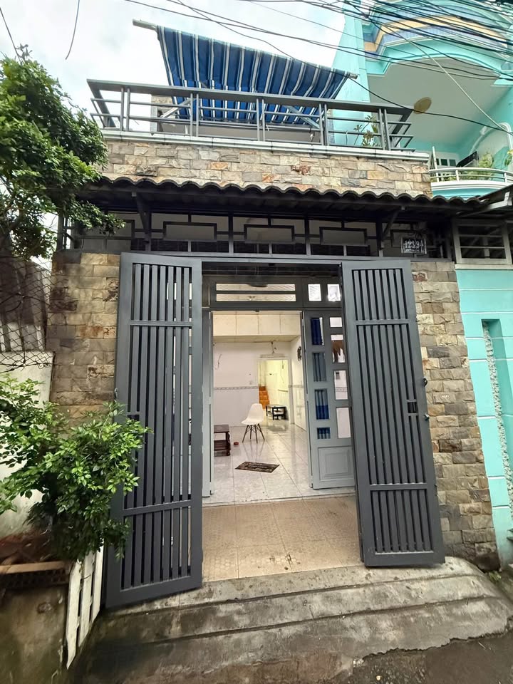 Nhà đường Bùi Minh Trực, Quận 8, Hồ Chí Minh 45.5m² giá 5 tỷ - Tiện sửa chữa hoặc xây mới!