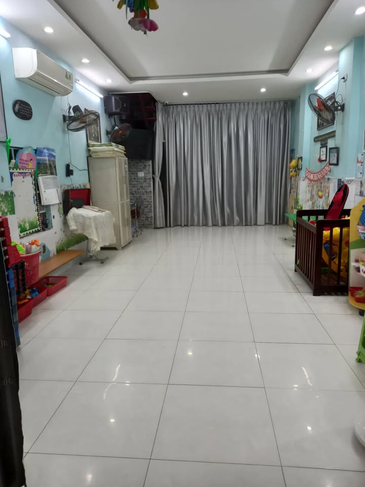 Cho thuê phòng dạy học tại Đà Nẵng 50k/giờ - Phòng sạch sẽ, yên tĩnh