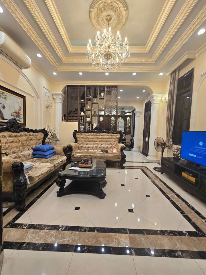 Nhà 4 tầng Hoàng Đạo Thành, Thanh Xuân 65m² giá 24 triệu - Tiện kinh doanh, văn phòng