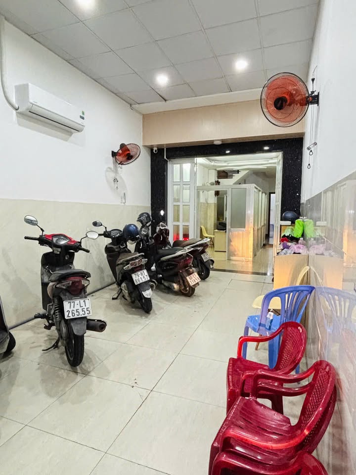 Nhà mặt tiền đường 17, phường Tân Quy, quận 7 - Cơ hội đầu tư tuyệt vời!