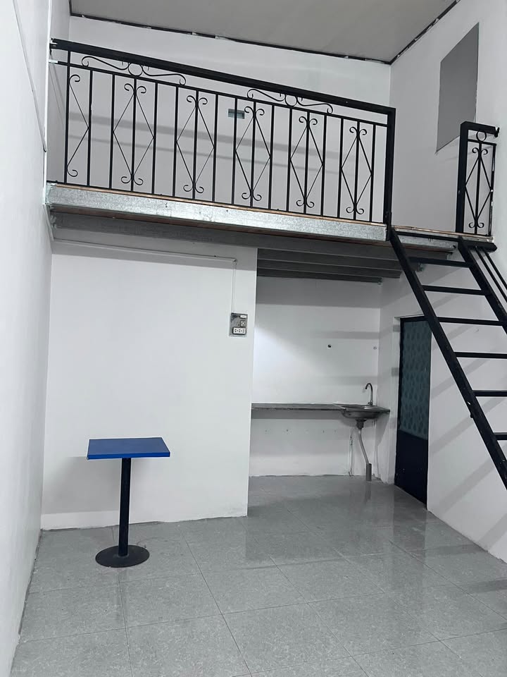 Cho thuê phòng trọ Vĩnh Hải Nha Trang giá 2 triệu - Gần chợ và trường học!