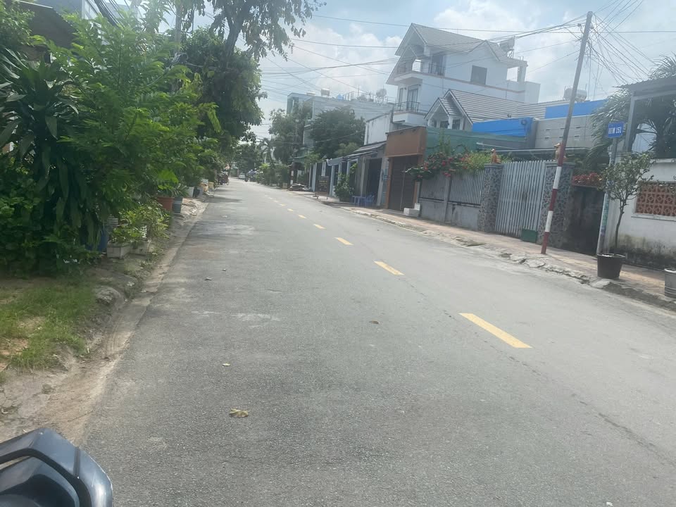 Kho xưởng mặt tiền đường PLA, Q9 - Diện tích 1000.3m² - Đầu tư sinh lời ngay!