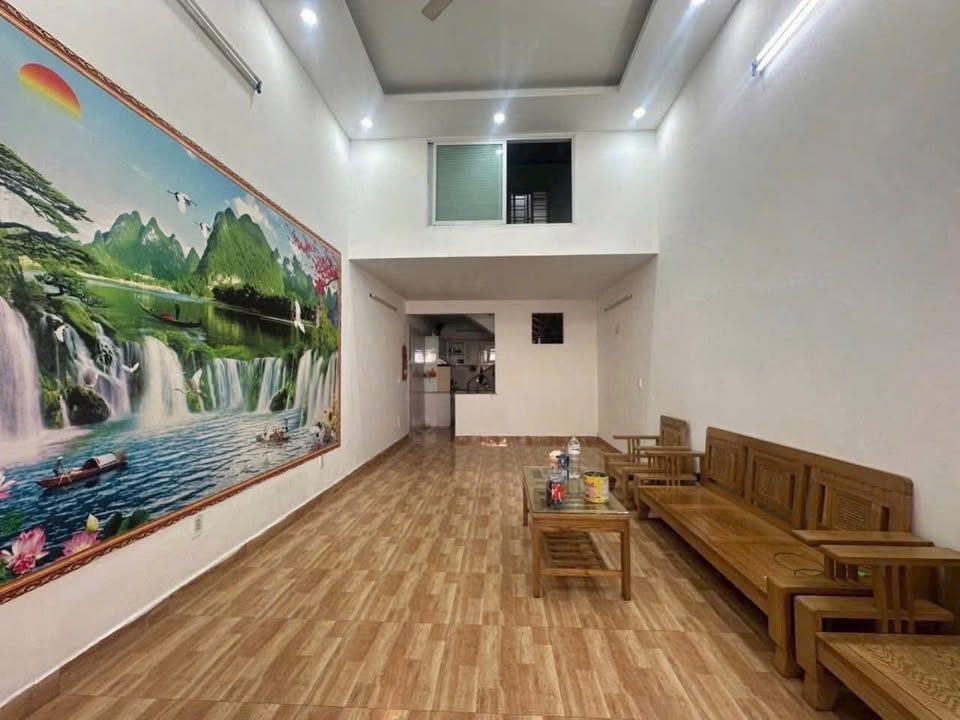 Nhà 2 tầng Lãm Hà, Kiến An 58m² giá 2.2 tỷ - Vị trí đắc địa gần bệnh viện