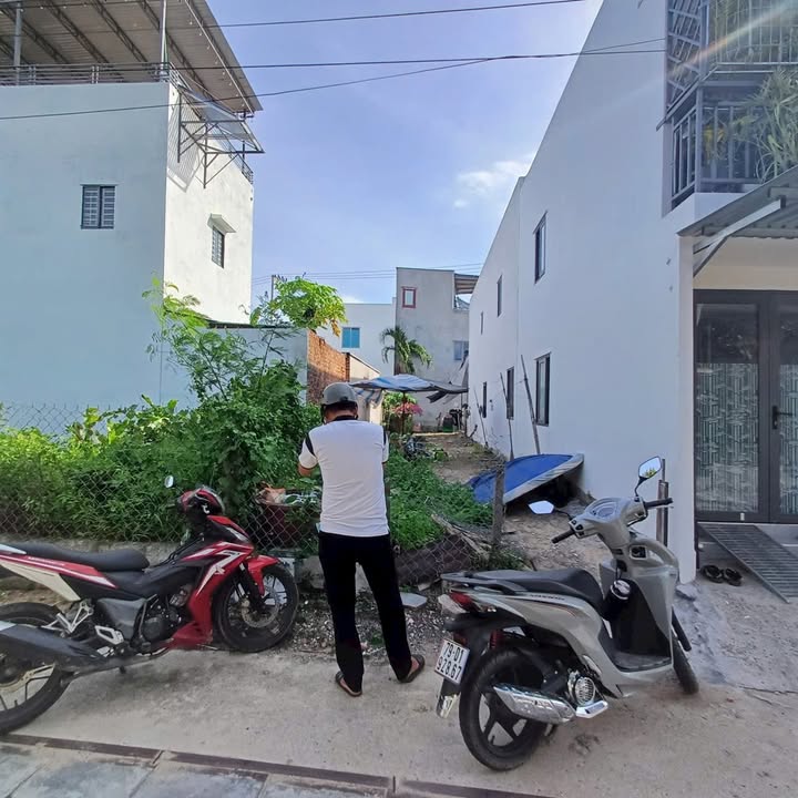 Đất hai mặt tiền TL2 Diên Lạc 107,3m² giá chỉ 1,25 tỷ - Cơ hội đầu tư hấp dẫn!