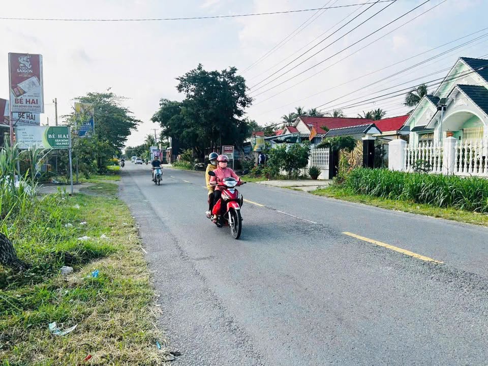 Đất mặt tiền đường 887, Sơn Phú, Bến Tre 939m² giá 5,2 tỷ - Cơ hội vàng đầu tư!