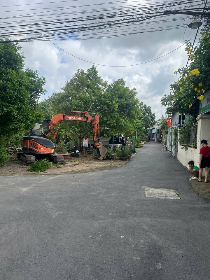 Bán đất biệt thự KP2 Trảng Dài, Biên Hòa 850m² - Gốc 2 mặt tiền, giá 7.9 tỷ!