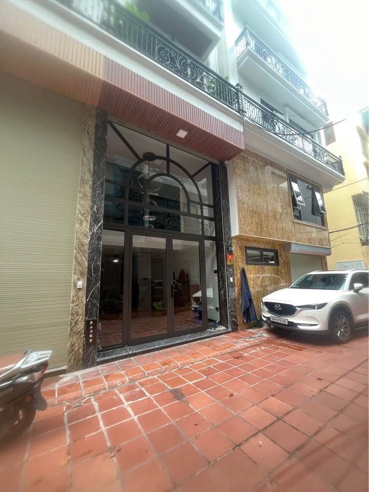 Nhà phố Vọng Hai Bà Trưng 61m² giá 25 tỷ - Kinh doanh đỉnh cao, ô tô tránh nhau!