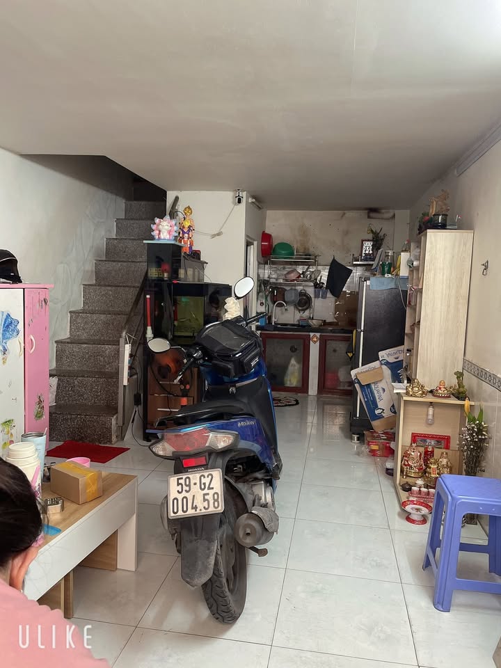 Nhà phố 2PN tại Tân Chánh Hiệp, quận 12 giá 900 triệu - Sổ đỏ chính chủ, vào ở ngay!