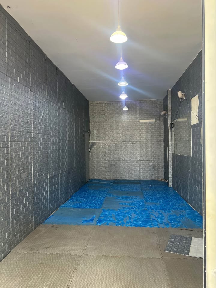 Cửa hàng cho thuê mặt tiền đường Mạc Đỉnh Chi, Buôn Ma Thuột 30m² - Giá chỉ 1.5 triệu/tháng!